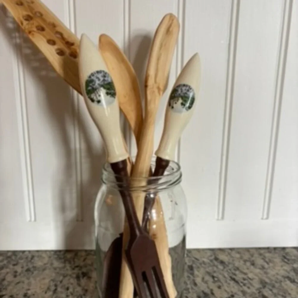 Vintage SOUVENIR Of FLORIDA Wood & Porcelain SALAD Servers FORK & SPOON